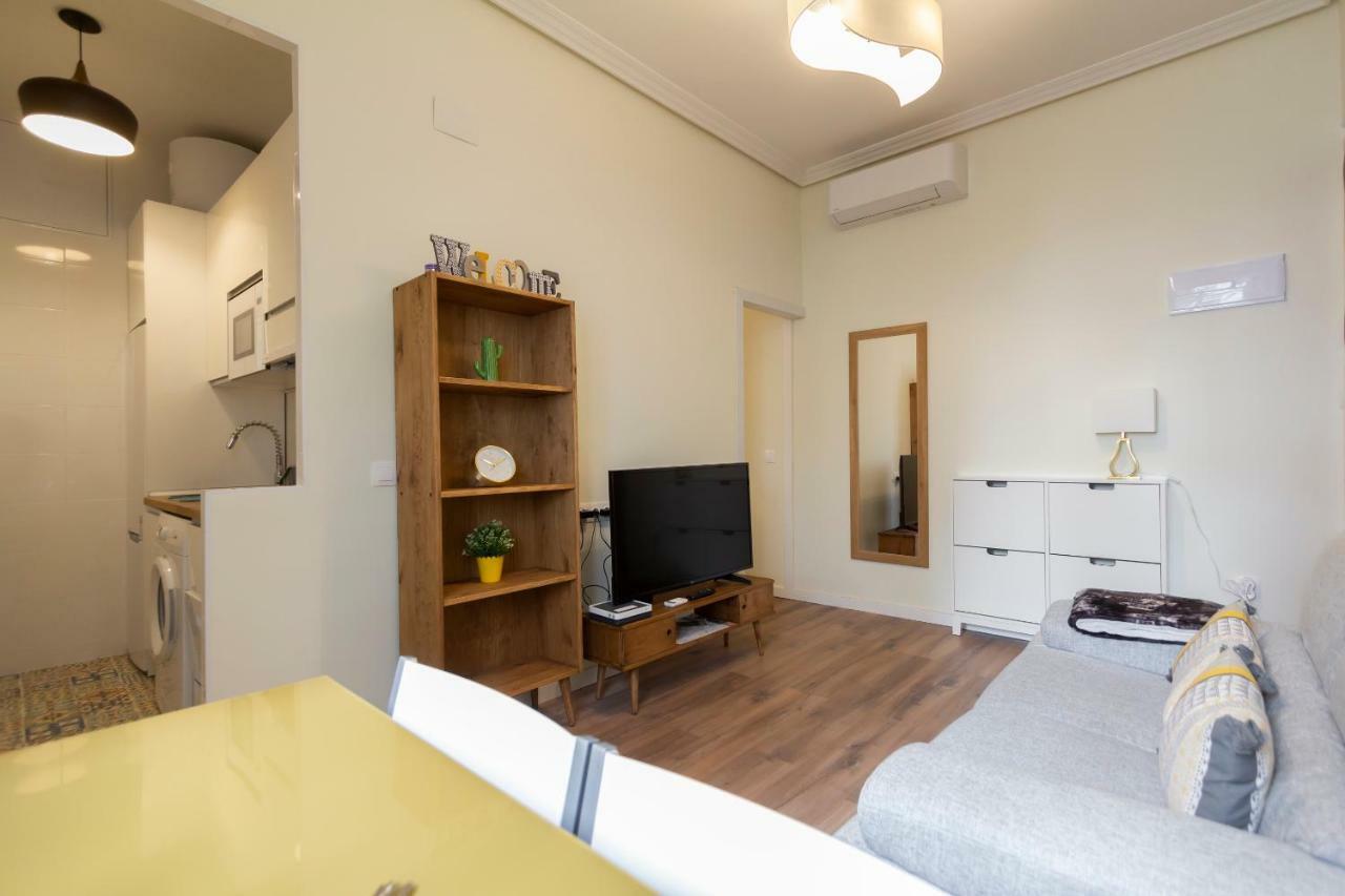 Apartamento Temporal Diseno Chueca-Malasana Brc40 Madrid Bagian luar foto
