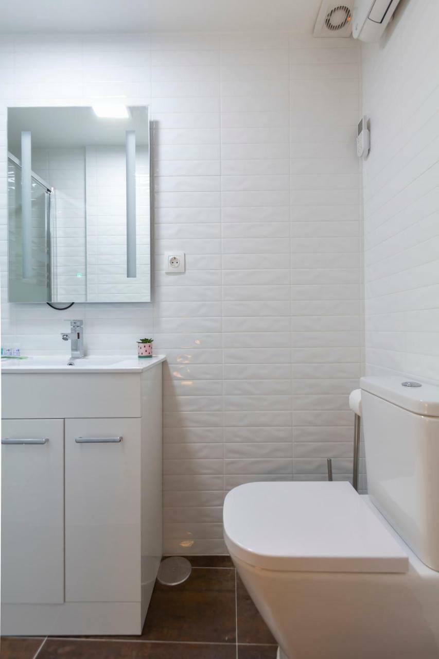 Apartamento Temporal Diseno Chueca-Malasana Brc40 Madrid Bagian luar foto