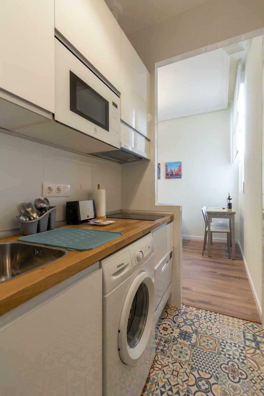 Apartamento Temporal Diseno Chueca-Malasana Brc40 Madrid Bagian luar foto